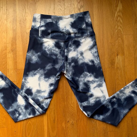 Old Navy Tie Dye Leggings Womens Large Full Length Blue & White - Picture 8 of 10